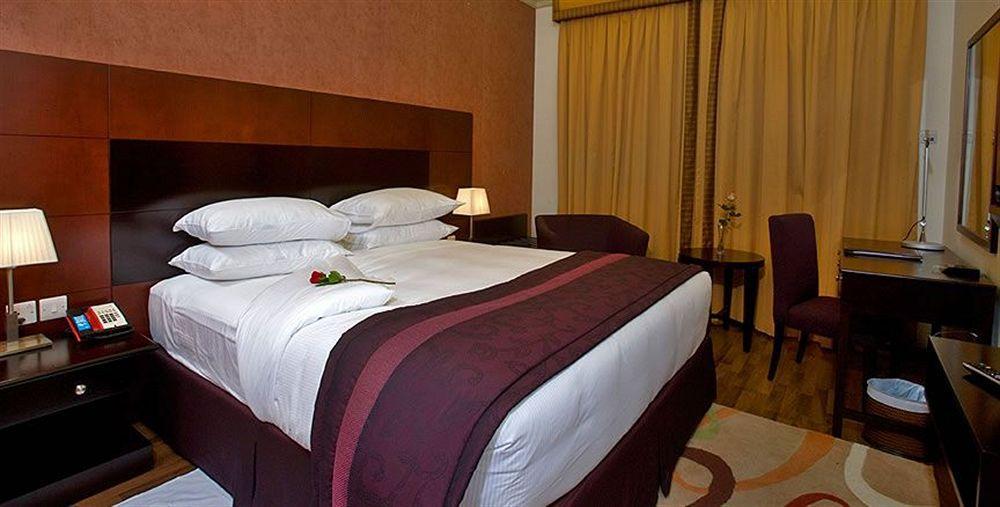 Al Khoory Hotel Apartments Al Barsha Dubaj Szoba fotó